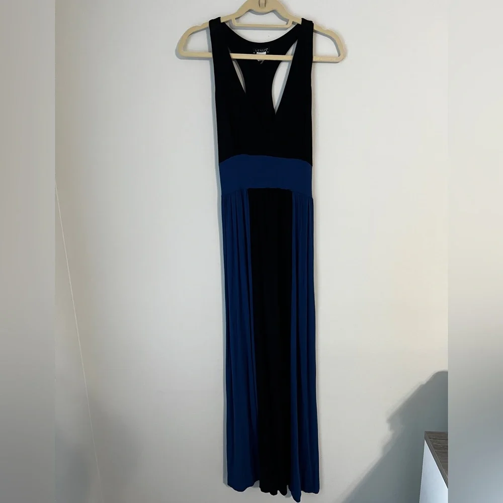VENUS Maxi Dress - Picture 1 of 5
